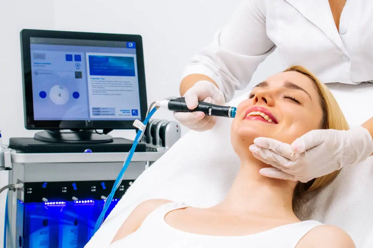 HydraFacial vs Traditional Facial in Arkansas at Beyond Wellness